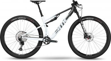 BMC Fourstroke Three Carbon - 2024