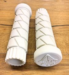 A-Mazing Toys King Dingeling Griffe